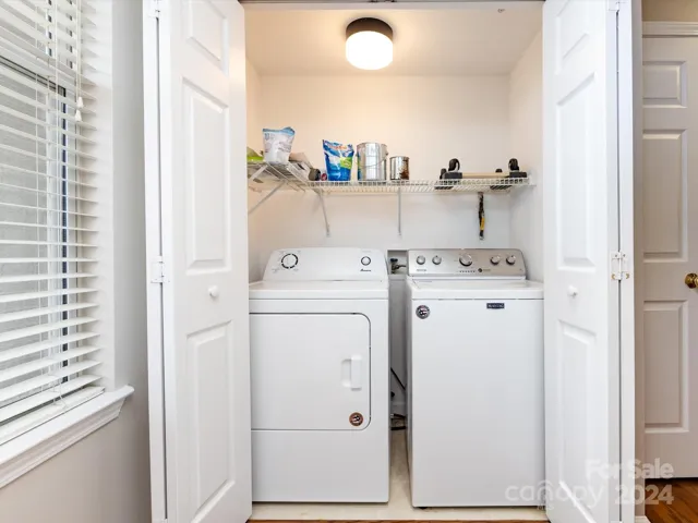 Laundry with Washer/Dryer to remain!