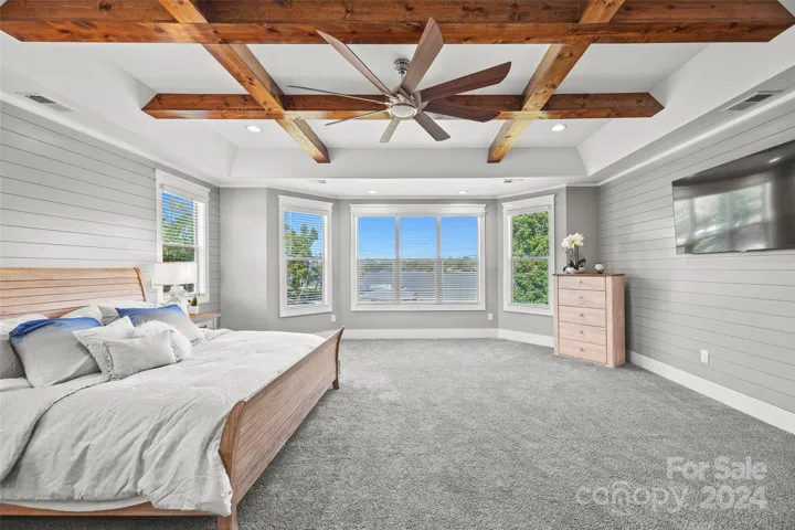 Imagine waking up to this every morning!