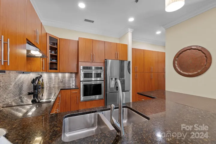 With abundant cabinets, everything from cookware to pantry items can be neatly stored and easily accessible, reducing clutter on countertops and creating a clean, streamlined look.
