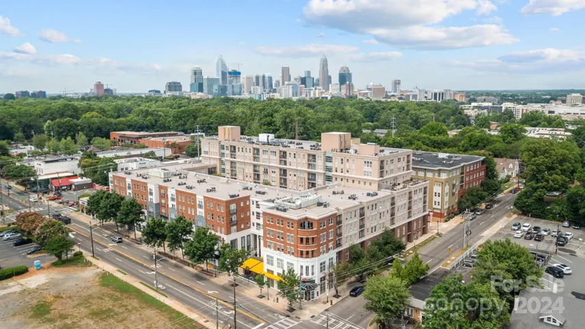 Aerial view with Charlotte's skyline in the background. Proximity to Charlotte's uptown area is a significant advantage for residents of 1320 Fillmore.