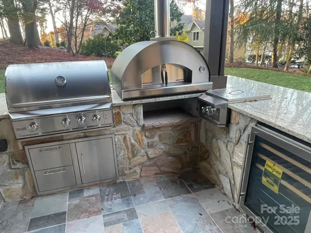 A chef's dream outdoor kitchen ready for use!