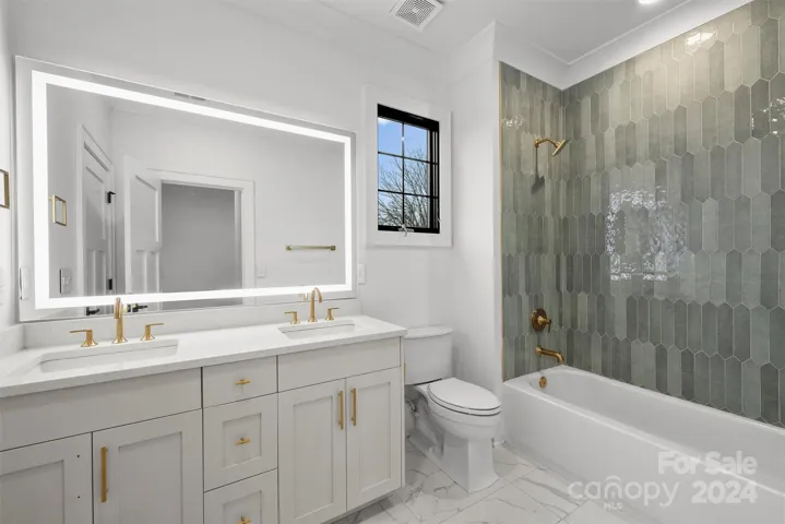 secondary bath