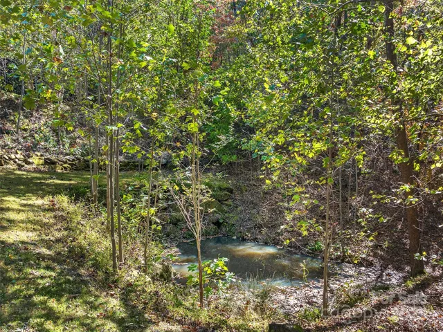 Sophisticated pond system prevents flooding