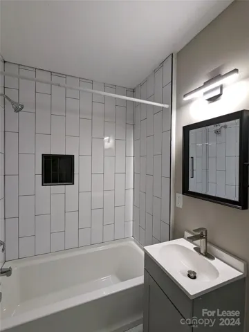 Primary suite bathroom