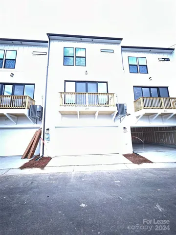 2 Car Garage Rear      Entrance
