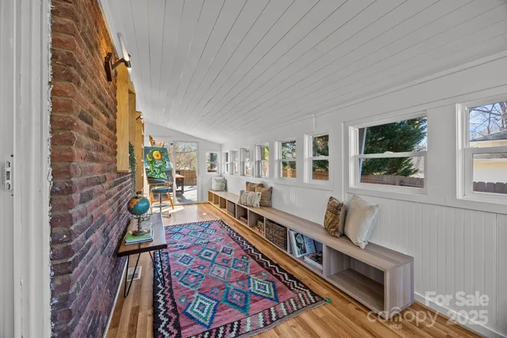 Enclosed side porch