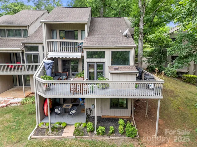 View of the back of the unit
