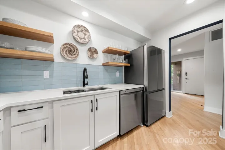 Kitchen Cont...