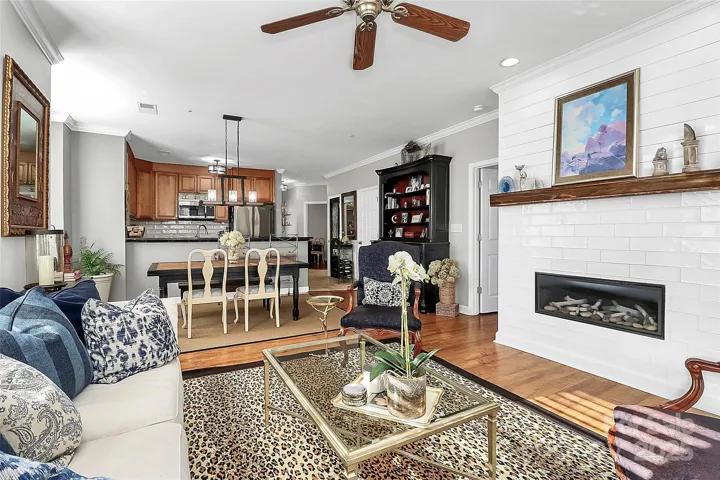 Wonderful Entertaining Space!