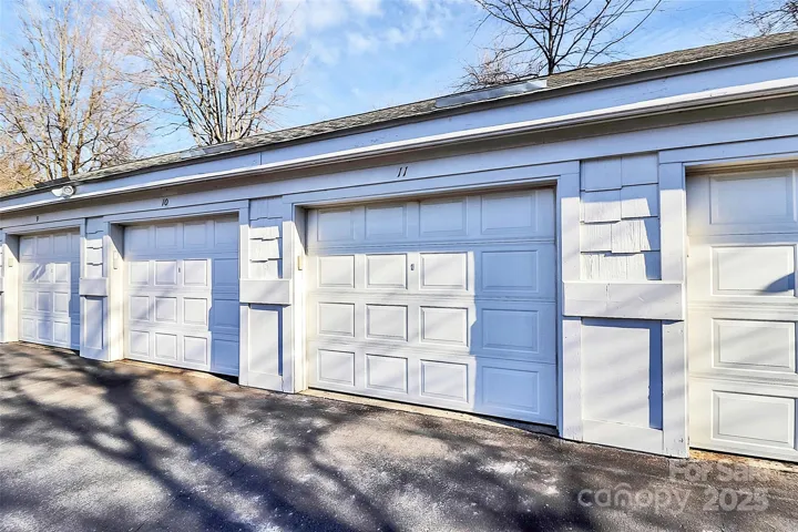 #11 Garage is included!
