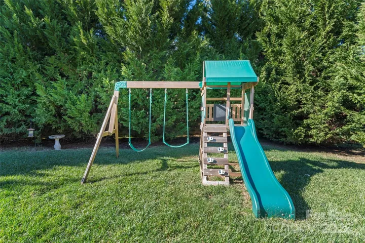 Playset to Remain