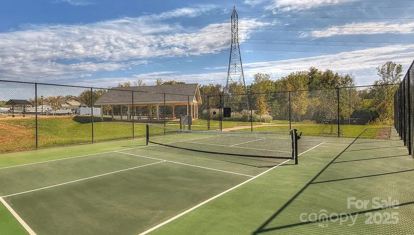 Community tennis courts