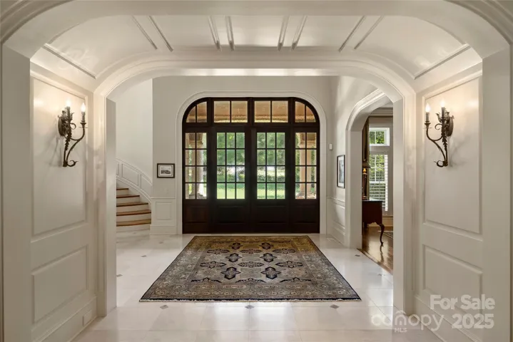 Custom Molding