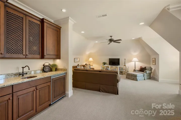 Wet Bar in upstairs family room