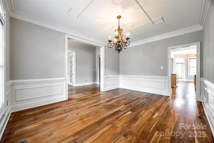Formal Dinning Room