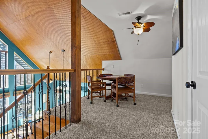 Loft with the perfect game area