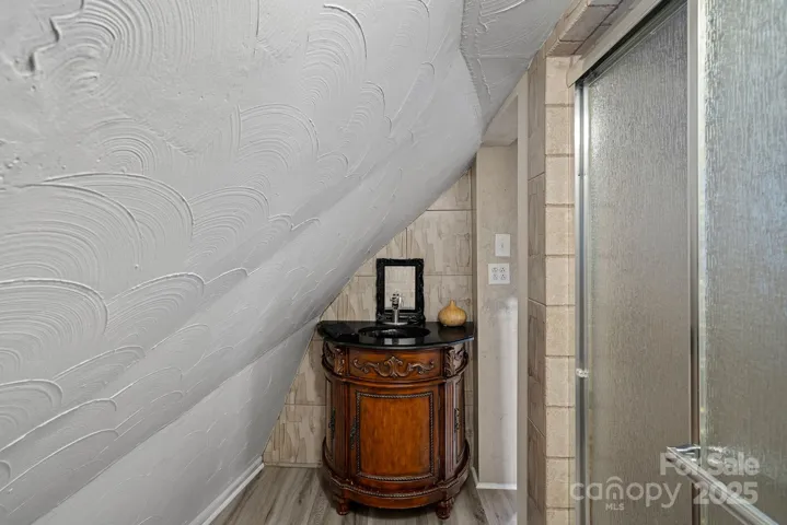 Upstairs Bath