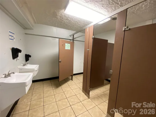 1170