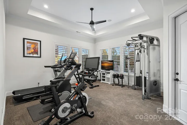 Lake level exercise room