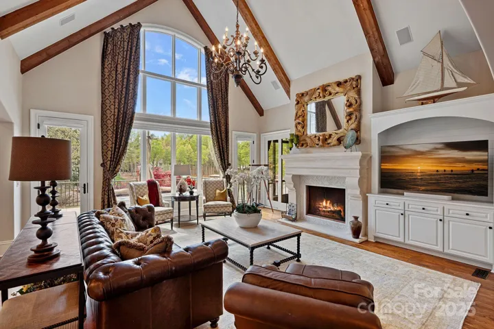 2 Story Great Room overlooking Lake