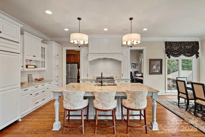 Open Kitchen with Island Seating