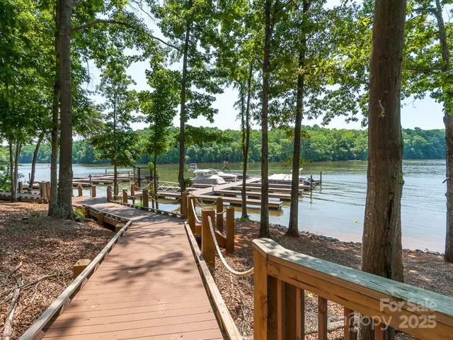 Community Amenities - Lake Wylie