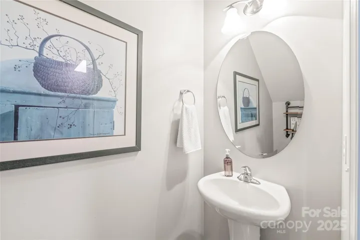 Powder room