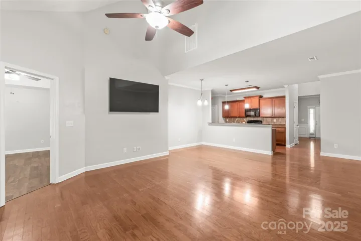 Primary suite on the main floor!