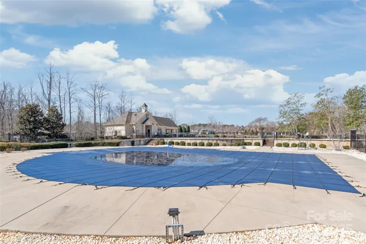Pool 2