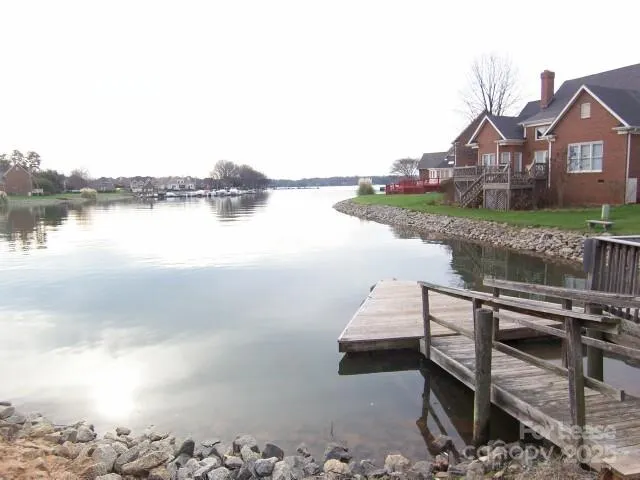 Community Dock
