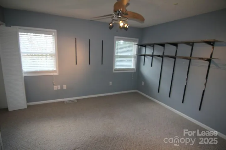 Upstairs Bedroom 2