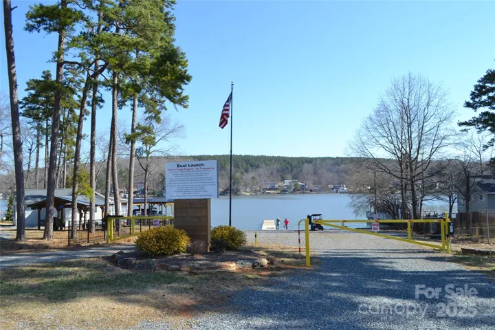 Community Boat Ramp/Launch