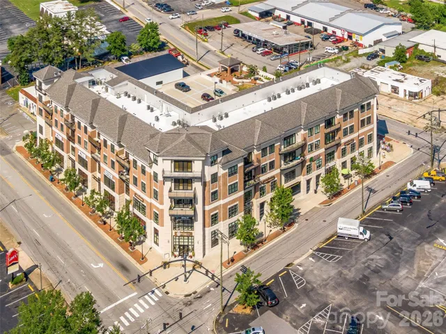 Downtown Brevard Condo