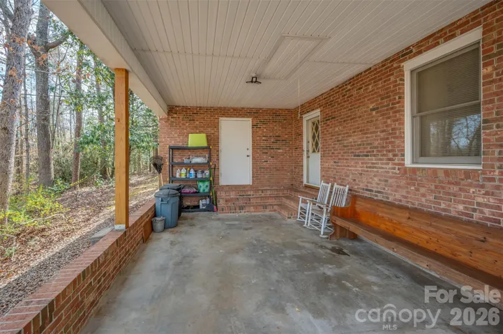 Carport