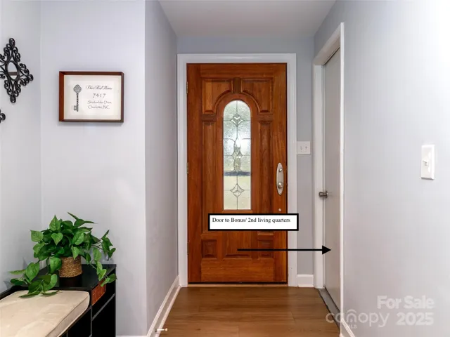 Interior access to bonus/2nd living quarters