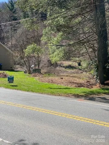 30' of Mills Gap road frontage