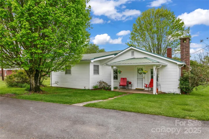 Lovely Cottage in the city limits