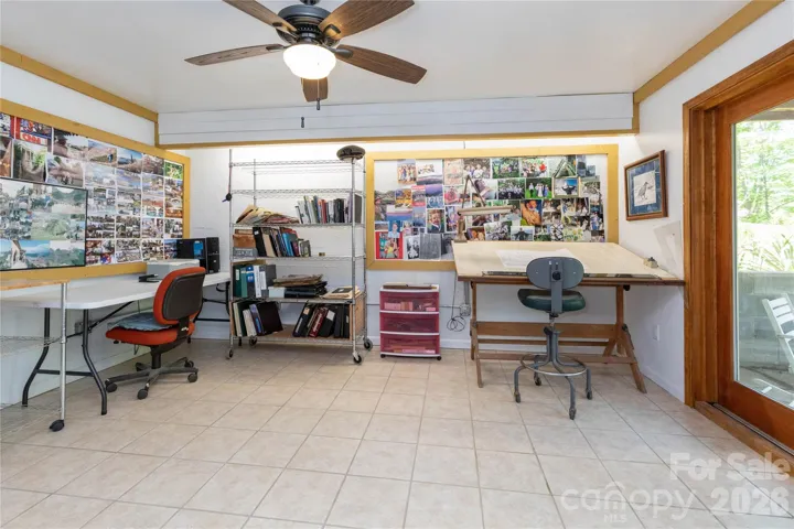 Apartment Craft/Art Studio