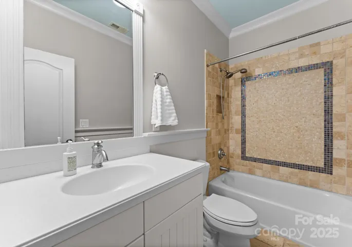 Full Bathroom off of Bedroom 4
