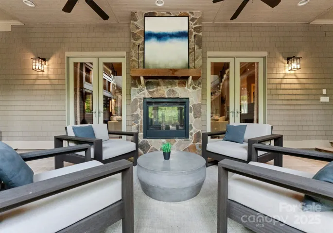 Double sided fireplace