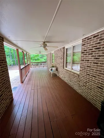 Covered Porch/Deck