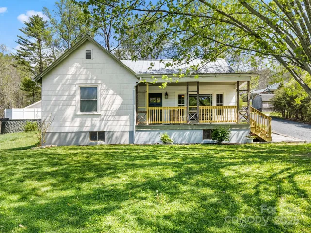 377 Cabin Road