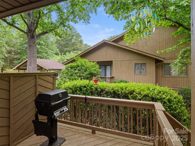 Side Porch Off Kitchen with Built-In Gas Grill