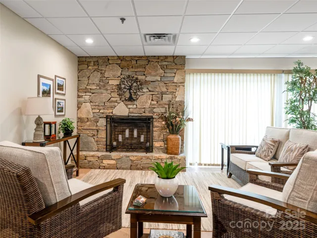 Clubhouse Seating