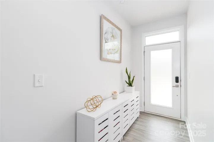 Entryway/Foyer