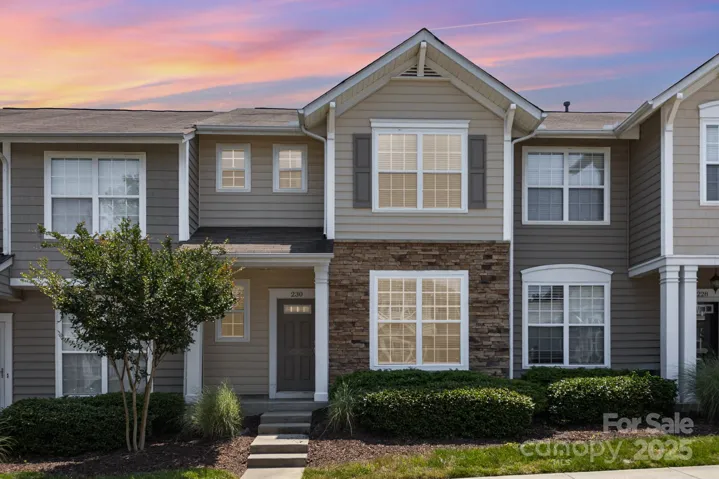 Beautiful 3 bedroom, 2.5 bath townhome with stone front and custom features inside!