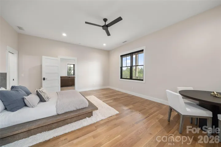 Lower bedroom/office