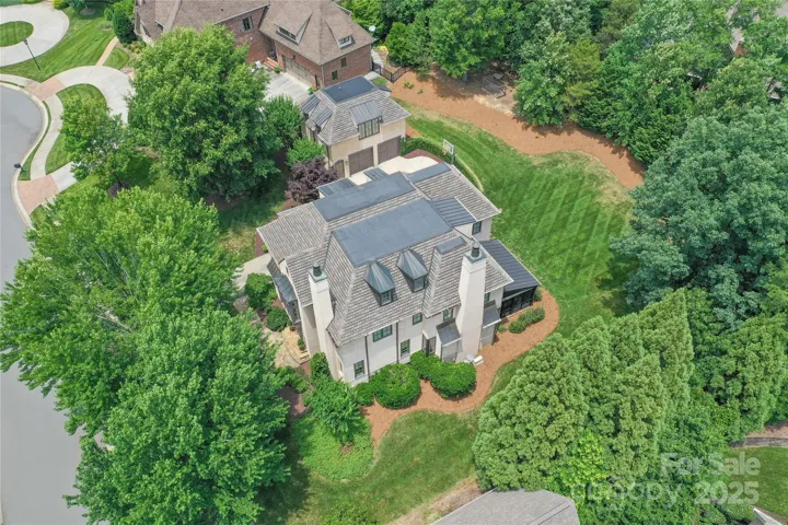 Located in Matthews, zoned for top-rated schools and near many area private schools. Close to shopping and dining in Matthews, The Arboretum and Waverly.