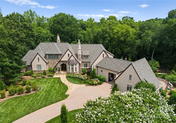 Stunning Longview Estate