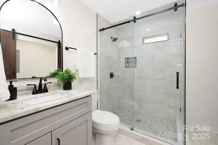 Flex Room Bathroom